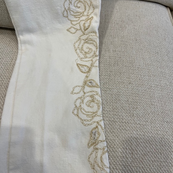 Allen B. White Jeans with Floral Stitching, 28, EUC - Picture 6 of 8